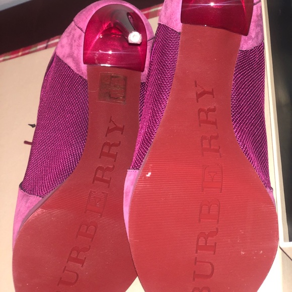 Burberry London Fashion Platform peep Toe Bootie - Picture 5 of 8